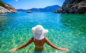 Bella Vista Beach Hotel